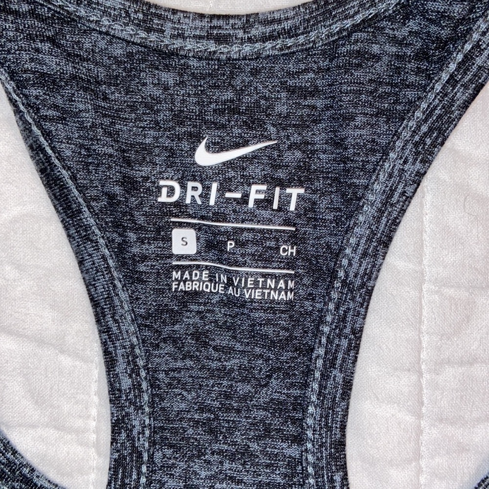 Nike Racerback - Picture 3 of 3